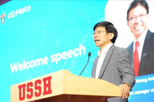 'Chuyển đổi số nhân văn'