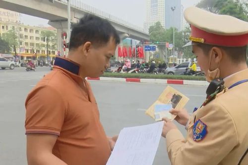 Đã có 834 giấy phép lái xe bị trừ hết điểm