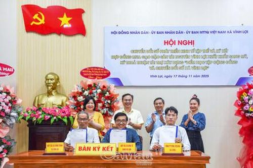 Ký kết hợp đồng mua gạo đặc sản Tài nguyên xuất khẩu sang Mỹ