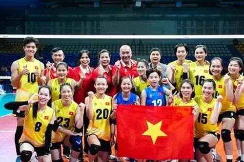 Chờ đợi một tập thể mạnh mẽ