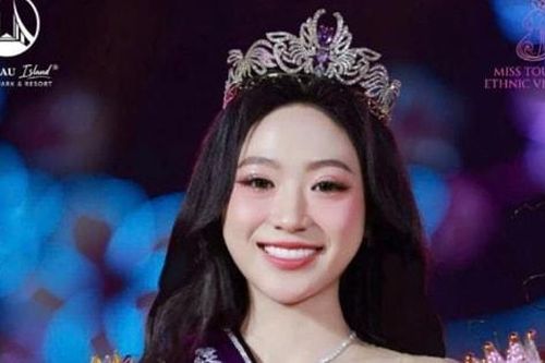 Dương Thị Thanh Trúc – Từ sinh viên truyền hình đến Á hậu Hoa hậu Du lịch Dân tộc Việt Nam 2025