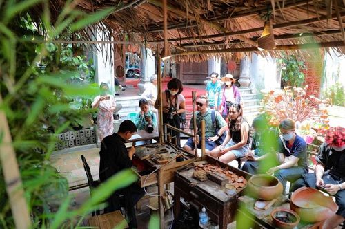 Nhiều hoạt động tôn vinh di sản văn hóa trong khu phố cổ Hà Nội