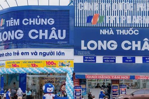 Hé lộ 'anh trai' là đại sứ mới trong chiến dịch bảo vệ sức khỏe cộng đồng của Long Châu