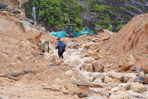 Miền Trung – Tây Nguyên đối mặt rủi ro lũ quét, sạt lở đất trên diện rộng