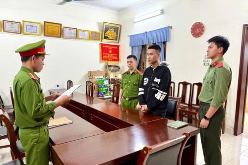 Bắt nam thanh niên 'phê' ma túy lái ôtô gây tai nạn chết người