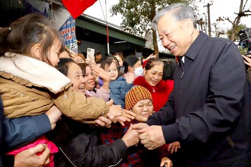 Đoàn kết toàn dân là nền tảng cho sự phát triển bền vững của đất nước