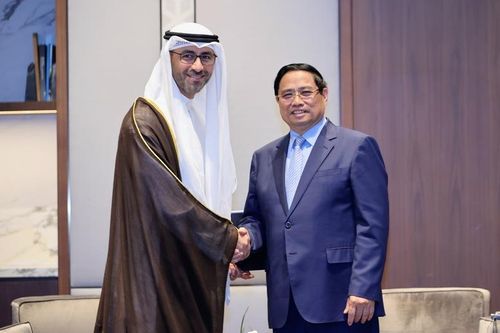 Thủ tướng đề nghị Kuwait xây dựng kho xăng dầu ngoại quan tại Việt Nam