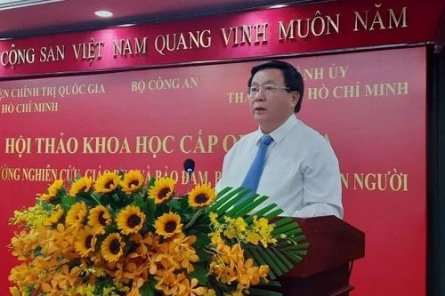 Định hướng nghiên cứu, giáo dục và bảo đảm, bảo vệ quyền con người trong kỷ nguyên mới của dân tộc Việt Nam