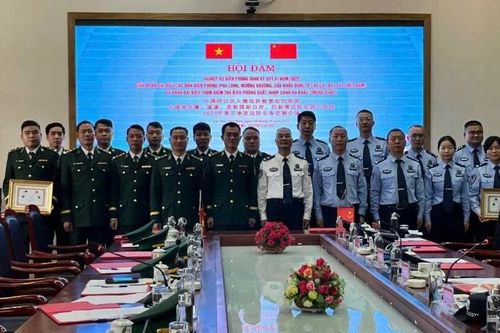 Biên phòng Việt Nam và Trung Quốc tích cực hỗ trợ các hoạt động giao lưu xuyên biên giới