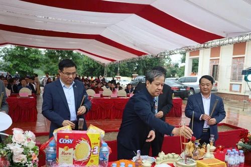 Giữ nguồn cội trong thời đổi mới