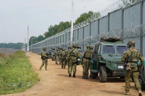 Ba Lan mở lại 2 cửa khẩu biên giới với Belarus sau nhiều năm phong tỏa