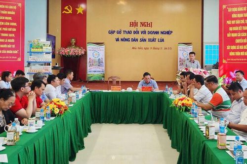 Xã Hòa Điền tổ chức chương trình cà phê cùng nông dân