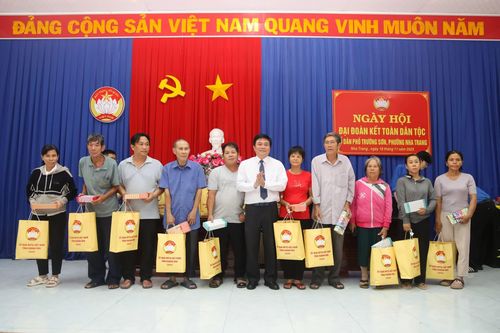 Ngày hội Đại đoàn kết toàn dân tộc Tổ dân phố Trường Sơn