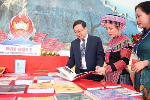 Truyền thông sáng tạo, thu hút bạn đọc
