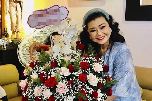 Hai nghệ sĩ Kim Cương: Cuộc sống của 'kỳ nữ' và siêu mẫu