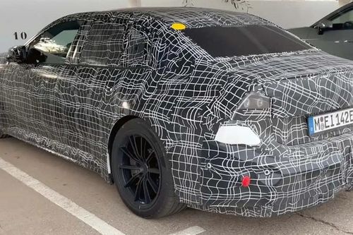 BMW M3 EV lộ diện: Hệ thống 4 động cơ hứa hẹn trải nghiệm lái bùng nổ