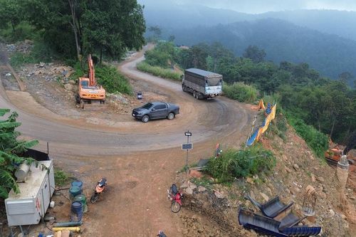 Tăng cường tuần tra các đoạn đường đèo dốc có nguy cơ sạt lở phía Đông Nam Lâm Đồng