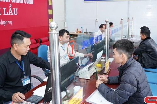 Cải cách hành chính hướng đến sự hài lòng của nhân dân