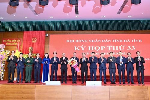 Ông Phan Thiên Định được bầu giữ chức Chủ tịch UBND tỉnh Hà Tĩnh