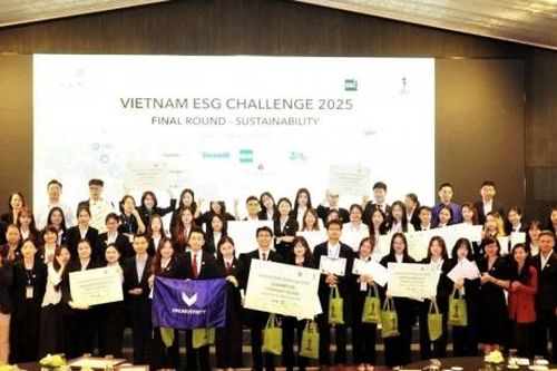 Phát triển bền vững và quản trị công ty hiệu quả là hai trụ cột then chốt để nâng cao chất lượng doanh nghiệp niêm yết