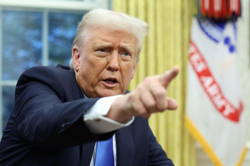 Ông Trump gọi phóng viên Bloomberg là 'con lợn'