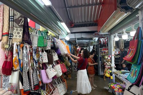Thách thức văn hóa giữa đời sống đô thị
