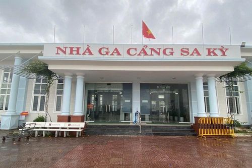 Tạm dừng hoạt động tuyến vận tải Sa Kỳ – Lý Sơn do biển động mạnh