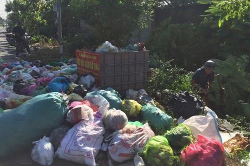 Thành phố Hồ Chí Minh: Đề xuất giải pháp phù hợp khi đơn vị xử lý rác thay đổi thời gian nhận rác