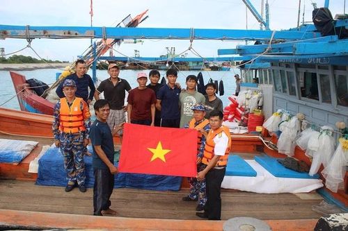 Điểm tựa nơi muôn trùng sóng