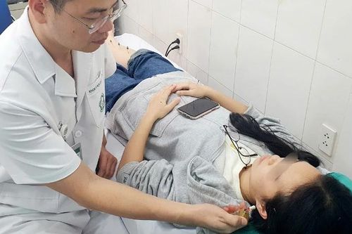 Ù tai không rõ nguyên nhân ở người trẻ không phải là 'chuyện vặt'