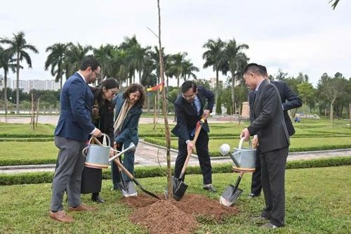 Biểu tượng của tình hữu nghị và hòa bình