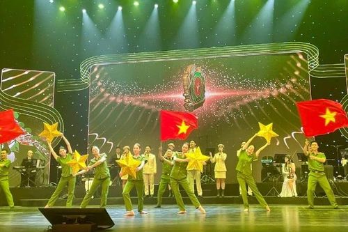 Đêm nhạc 'Khát vọng sống trước kỷ nguyên mới'-Bản giao hưởng của tình yêu và khát vọng