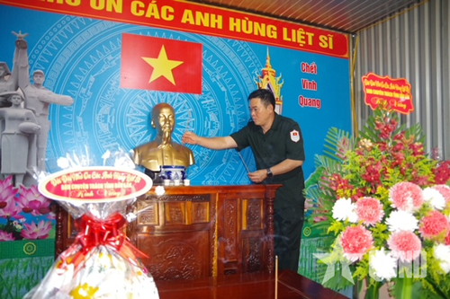 Ban Chỉ đạo 515 tỉnh Đắk Lắk và Đội K51 làm việc tại Campuchia