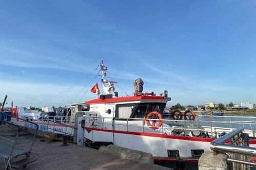 Quảng Ngãi tạm dừng tuyến vận tải Sa Kỳ – Lý Sơn do biển động kéo dài