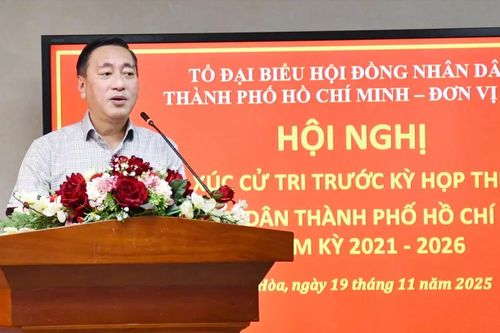 Giá cả tăng cao, cử tri kiến nghị có giải pháp bình ổn