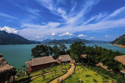 Phú Thọ nỗ lực đánh thức tiềm năng vô giá của Khu du lịch hồ Hòa Bình