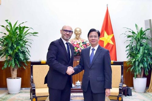 Thứ trưởng Ngô Lê Văn tiếp Tổng Thư ký Tòa Trọng tài thường trực (PCA)