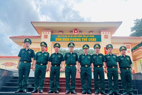 Thiếu tướng Nguyễn Văn Thiện thăm, kiểm tra tại Đồn Biên phòng Thổ Châu