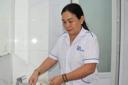 Trạm y tế đạt chuẩn quốc gia nhưng không có nước sạch
