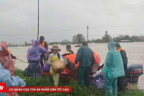 Gia Lai: Sơ tán khẩn cấp 100 người dân đến nơi an toàn