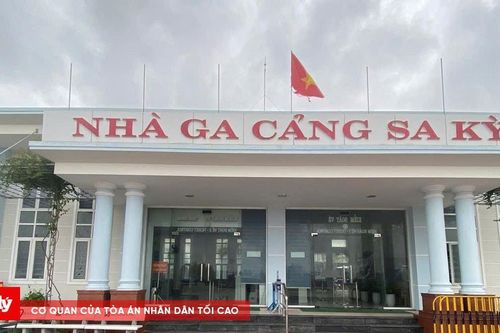 Tuyến vận tải Sa Kỳ – Lý Sơn tạm dừng do biển động mạnh