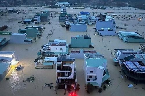 Mưa lớn kéo dài, nhiều phường, xã ở Gia Lai ngập sâu