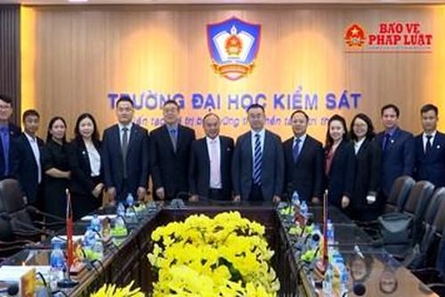 Tăng cường hợp tác đào tạo kiểm sát giữa Việt Nam – Trung Quốc