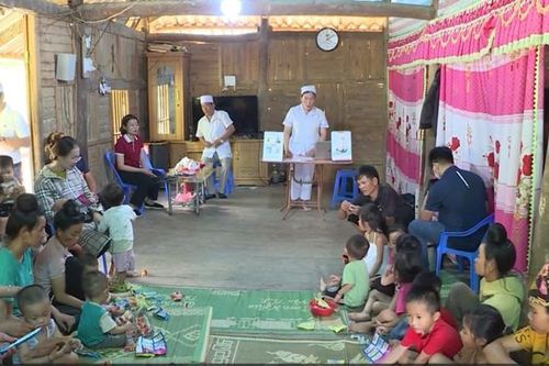 Điện Biên nâng chất lượng cuộc sống, chăm lo sức khỏe đồng bào dân tộc thiểu số