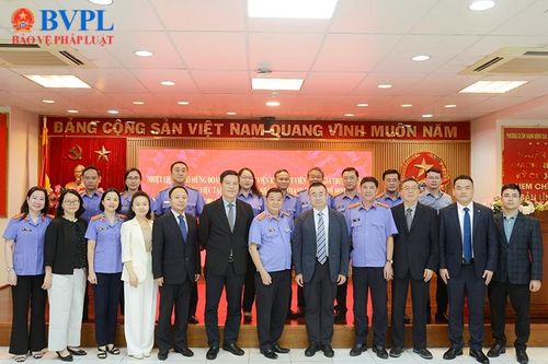 Đoàn công tác Học viện Kiểm sát viên quốc gia Trung Quốc thăm và làm việc tại VKSND TP Hồ Chí Minh