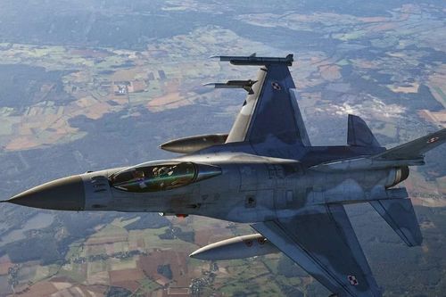 Ba Lan tạm đóng cửa 2 sân bay do các cuộc tấn công ở Ukraine