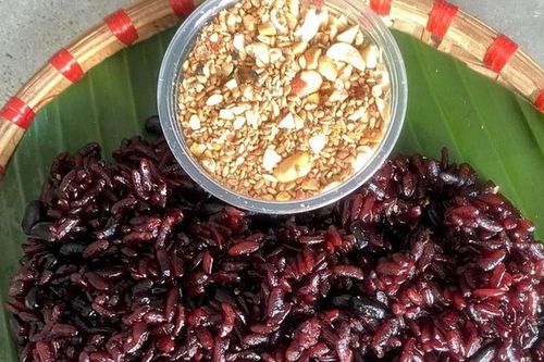 Những món ăn ngon, dễ chế biến, tốt cho sức khỏe từ đậu đen