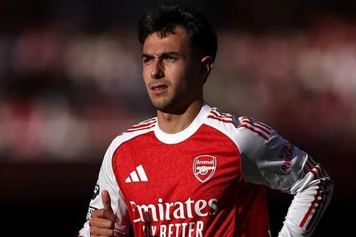Không phải Gyokeres hay Eze, đây mới là tân binh ấn tượng nhất của Arsenal