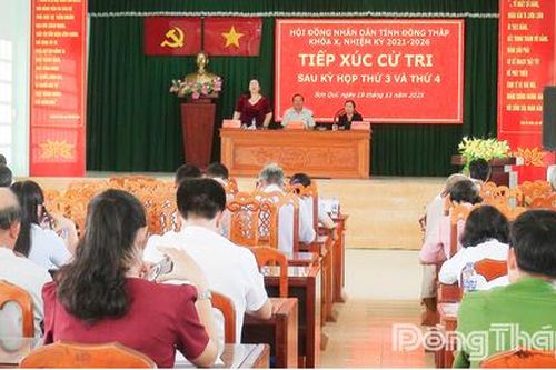 Đại biểu Hội đồng nhân dân tỉnh Đồng Tháp tiếp xúc cử tri tại phường Sơn Qui