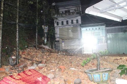 Phường Quy Nhơn Nam kịp thời sơ tán 42 hộ nằm trong vùng sạt lở núi